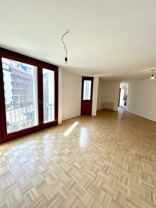 Neuwertige 1-Zimmer-Wohnung mit Balkon im Herzen von 1050 Wien – Ihr neues Zuhause!