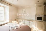 Repräsentatives Einfamilienhaus mit Einliegerwohnung und Entwicklungspotenzial auf 1,116 m2 Grundstück