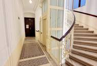 Neuer Preis! BESTLAGE hinter der Karlskirche! Prunkvolles und prestigträchtiges Altbauhaus! WG geeignete Mietwohnung im letzten Liftstock + Beste Infrastruktur und Anbindung!