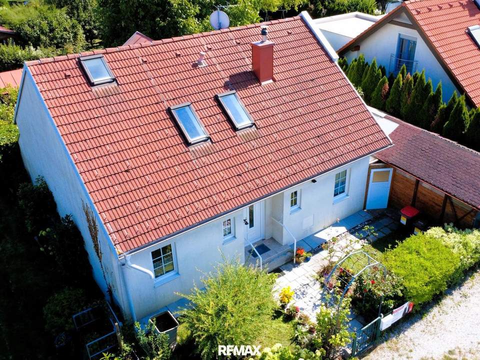 Einfamilienhaus mit schönem Garten am Badesee Neudörfl auf Pachtgrund