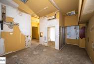 Geräumiges Geschäftslokal (60 m²) mit Straßenportal im historischen Fröhlich-Hof – Vielseitig nutzbar & Provisionsfrei!