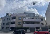 Erdgeschoß-Wohnung mit Loggia