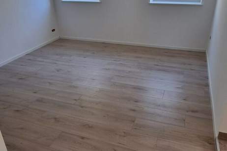 Wohnung im OG mit Parkplatz und eigenem Garten!, Wohnung-miete, 558,14,€, 2831 Neunkirchen