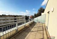 Sehr schöne und helle 2-Zimmerwohnung mit großer Terrasse!