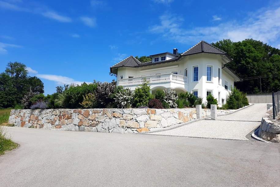 Neuwertige Villa in sonniger Lage nahe Schärding – Wohnen mit Ausblick, Haus-kauf, 950.000,€, 4775 Schärding