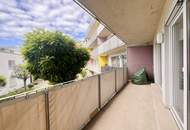 Gepflegte 2-Zimmer-Wohnung mit Balkon und Tiefgaragenstellplatz - WG geeignet!