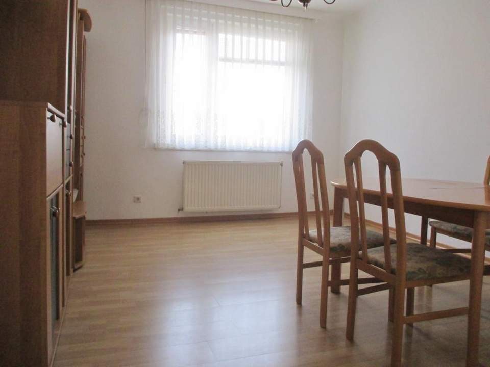 GEPFLEGTE 3 ZIMMER WOHNUNG - NÄHE QUELLENSTRASSE