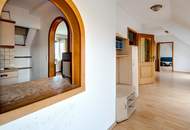 NEUER PREIS !! Sehr großes Haus im Herzen von Lassee!