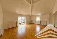PROMENADE: Großzügige Maisonettewohnung mit Terrasse & Balkon!