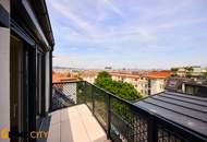 Exklusive 4-Zimmer-Wohnung mit 43 m² Panoramaterrasse – Familienhit im DG