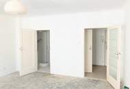 Direkt am Schweizergarten: Schöne 2-Zimmer-Wohnung mit separater Küche
