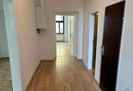 KLASSISCHE 1,5-ZIMMER-ALTBAUWOHNUNG MIT EINBAUKÜCHE
