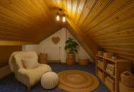 Sonnigste Lage Landecks mit traumhafter Aussicht – Haus mit viel Potenzial!