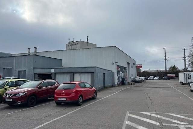 Lagerhalle mit idealer Verkehrsanbindung in Linz (Infra Center) auch Werkstättentauglich B WIDMUNG, Gewerbeobjekt-miete, 4.246,26,€, 4060 Linz-Land