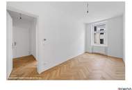 INITIATIVE TOP 100 - RAUS AUS GAS | 3-Zimmer Altbauwohnung mit Innenhofbalkon | Erstbezug nach Sanierung
