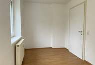 Außergewöhnliches 3-Zimmer-Familiendomizil im Grünen mit Erholungsfaktor und perfekter Infrastruktur! Helle Räume, modernes Bad und praktischer Hauswirtschaftsraum inklusive!