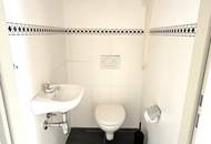 SONNIGE DACHGESCHOSS-MAISONETTE NAHE HANUSCH KRANKENHAUS