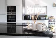 "Traumhaus mit Pool, Doppelgarage &amp; Gartenparadies, Nähe Tulln"