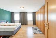 Wohnen mit Charakter: Historisches Mehrfamilienhaus mit drei separaten Einheiten, Werkstatt &amp; Naturparadies