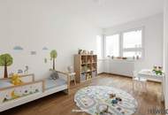 ERSTBEZUG nach Sanierung | 3 Zimmer + separate Küche | Tageslicht-Bad | Tischler-Küche mit Siemens Geräten | Freier Mietzins