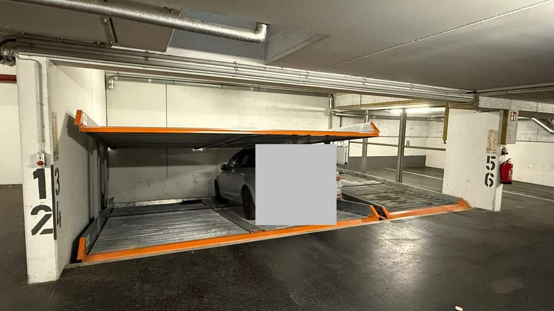 Staplerparker in der Tannengasse 3