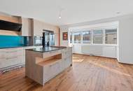 Stilvolles Wohnen auf drei Ebenen mit Dachterrasse & Weitblick. Urban und naturnah zugleich!