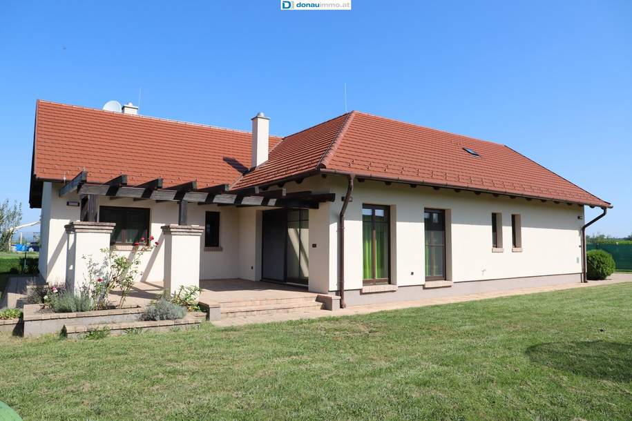 Modernes Einfamilienhaus mit Nebengebäude (Garage und Wohn-/Büroräume), Haus-kauf, 398.000,€, 7521 Güssing