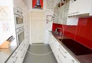 Dachgeschossjuwel mit Blumenparadies-Terrasse in zentraler Lage!