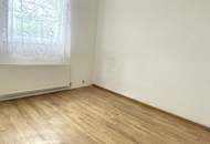 Wunderschöne 100m2 große 4-Zimmer Wohnung mit kleinem Garten in ruhiger Lage (Birkenweg, Hollabrunn) zu mieten!