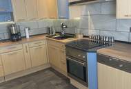 Top modernisiertes, Ein - Zweifamilienhaus, voll unterkellert, mit zwei separaten Eingängen