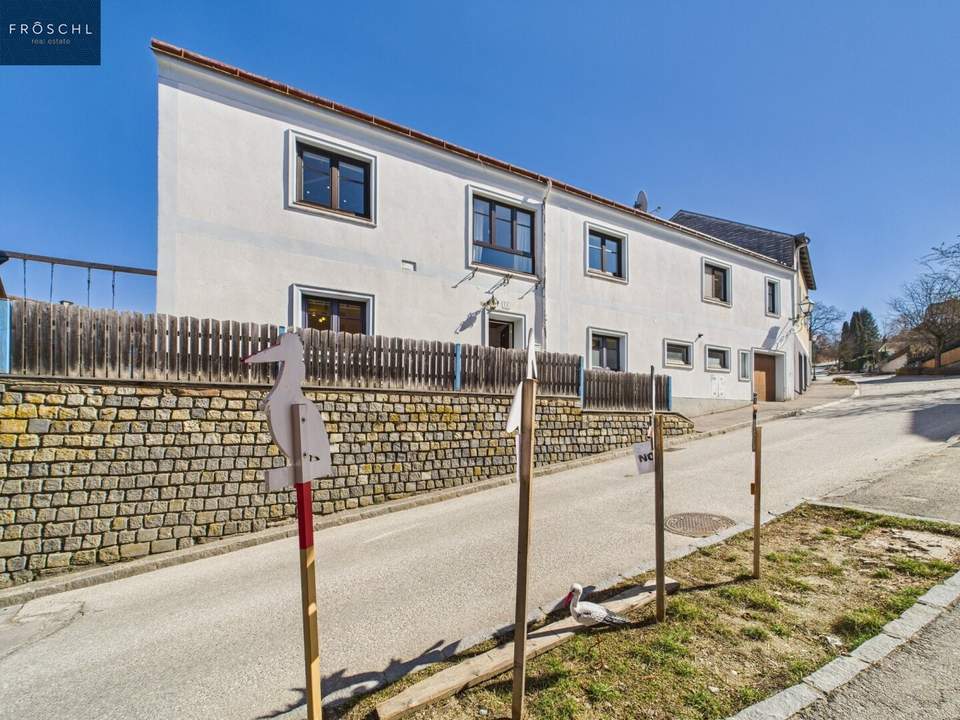 Gepflegtes 6-Zimmer Einfamilienhaus - Ob als familienfreundliches Eigenheim oder als lohnende Investition