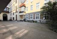 Wunderschöne 2-Zimmer Altbauwohnung mit Flair - UNBEFRISTET // Beautiful 2-Room Apt. in Century Building with flair - UNLI. RENT //