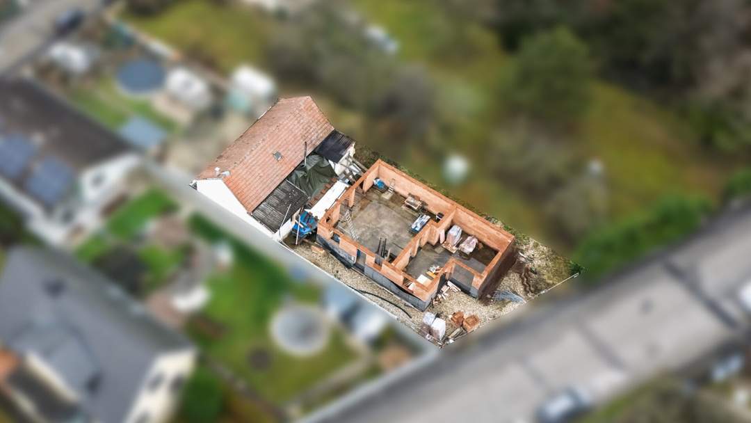 Grundstück mit Abbruchobjekten in ruhiger Lage - Ihr neues Wohlfühlprojekt !