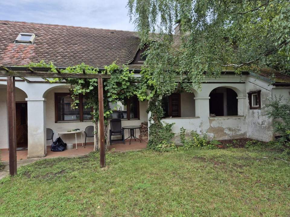 "Landleben pur – viel Grund &amp; großes Potenzial"