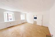 Gepflegte 2-Zimmer-Altbauwohnung, komplett neu saniert, in zentraler Lage