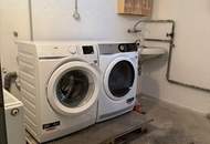 Entzückender Bungalow mit 2 Garagen