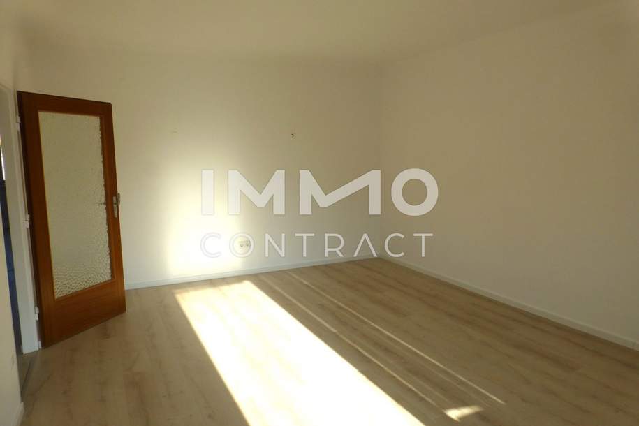 !!!! Dachgeschosswohnung im Zentrum !!!!, Wohnung-miete, 757,99,€, 2410 Bruck an der Leitha