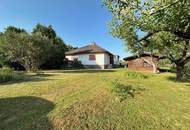 Bungalow mit großem Garten in ruhiger Wohngegend