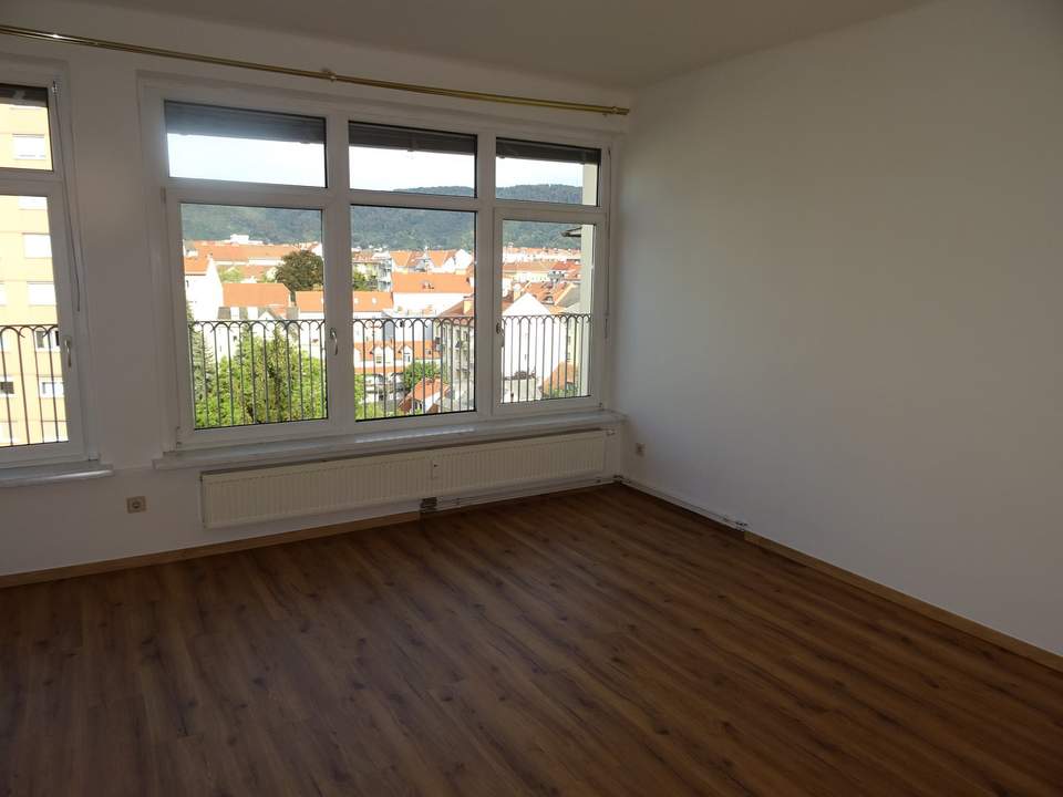 Ruhige 2-Zimmerwohnung, Südwestlage, hofseitig, WG-geeignet