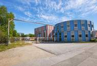 Betriebsliegenschaft mit Hallen und Bürogebäude in Sierndorf bei Stockerau