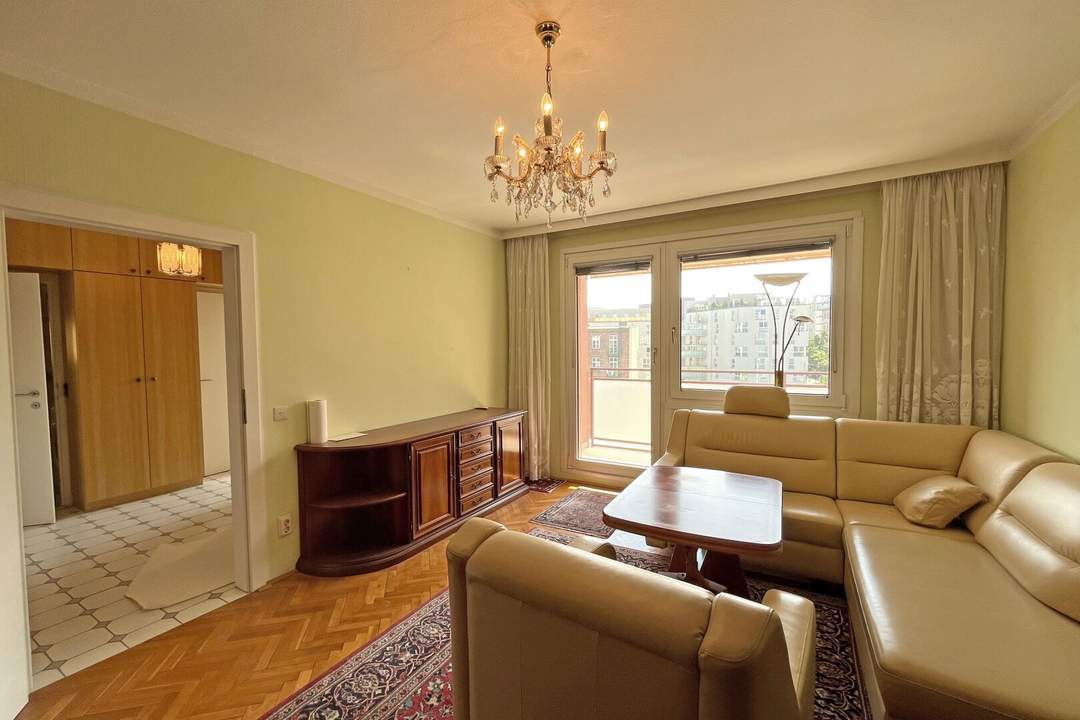 Nähe Klinik Favoriten - sehr gute öffentliche Anbindung - 2-Zimmer-Wohnung mit Loggia