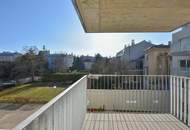 ERSTBEZUG | Sonnige 3-Zimmer-Wohnung mit Balkon
