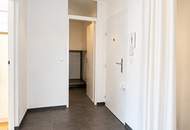 Erstbezug nach Renovierung mit Loggia in ruhiger Lage!