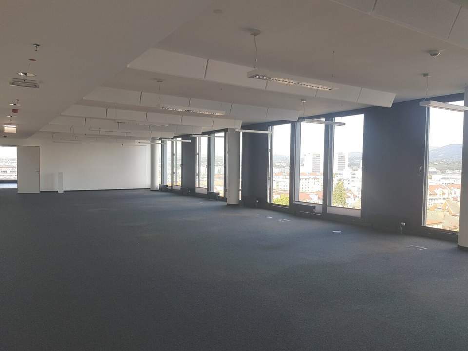 RIVERGATE - Moderne Bürofläche mit schöner Aussicht!