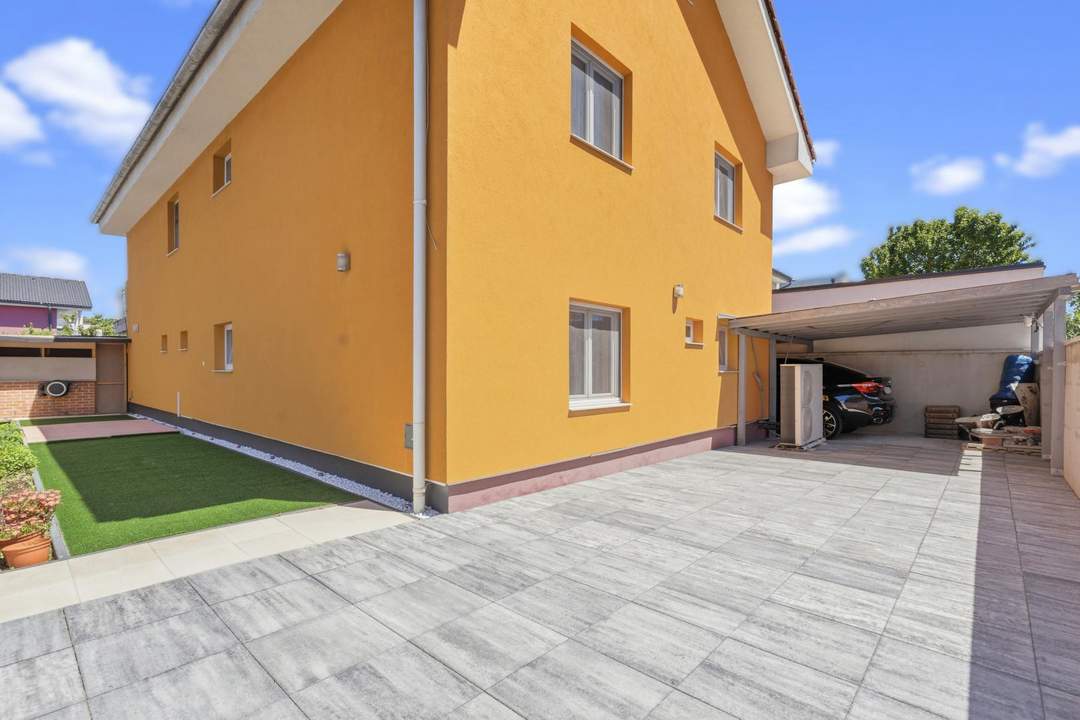 "Ein modernes Familienhaus mit viel Platz!"