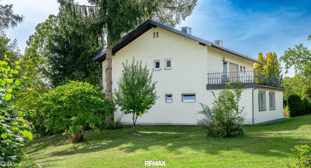 Viel Platz für Ihre Ideen – großzügiges Wohnhaus auf weitläufigem Grundstück
