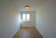 Penthouse-Wohnung | 131 m² Wfl. | 80 m² Dachterrasse mit 270°-Ausblick | PKW-Stellplatz | riesiger Gemeinschaftsgarten | im Zentrum