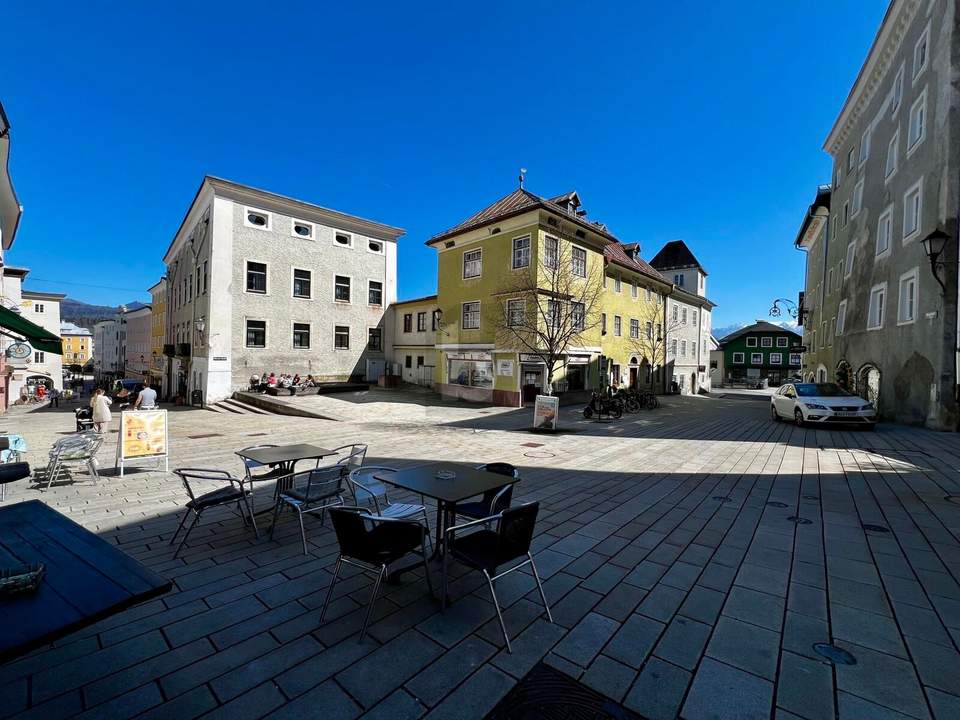 TOLLE INNENSTADT-LAGE MIT GUTER FREQUENZ UND KLEINER TERRASSE!