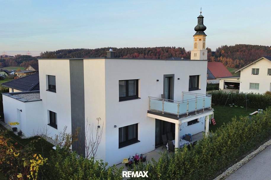 Modernes Einfamilienhaus in Ziegelmassivbauweise – Stilvolles Wohnen in ruhiger Lage, Haus-kauf, 548.000,€, 5233 Braunau am Inn