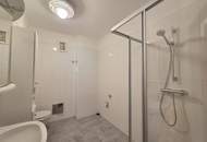 Sehr gepflegte Erdgeschoss- Hochparterre Wohnung mit großem Südbalkon und eigener Garage